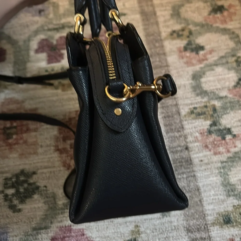 Navy coach bag and matching wallet - Picture 5 of 13